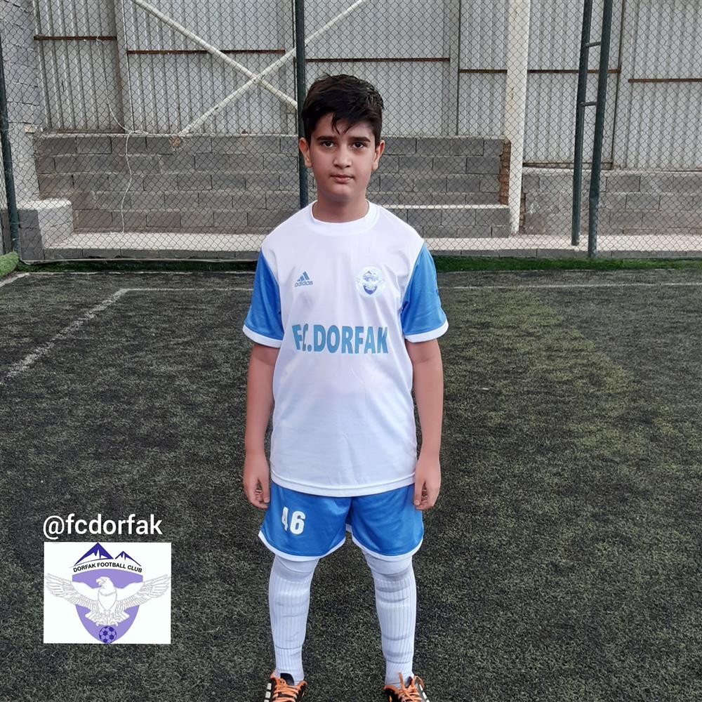 بازیکنان باشگاه و مدرسه فوتبال درفک البرز بهترین مدرسه فوتبال کرج dorfak football club